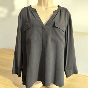 GO Silk 100% Silk Dark Gray V Neck Blouse 3/4 Button Sleeve High Low Hem Pockets